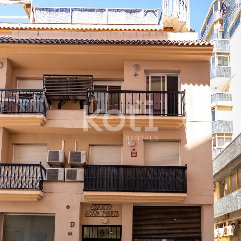Terraza y Parking - Ático Capitán - Koti Rentals - Apartamento de 2 dormitorios - 38