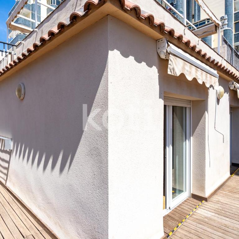 Terraza y Parking - Ático Capitán - Koti Rentals - Apartamento de 2 dormitorios - 32
