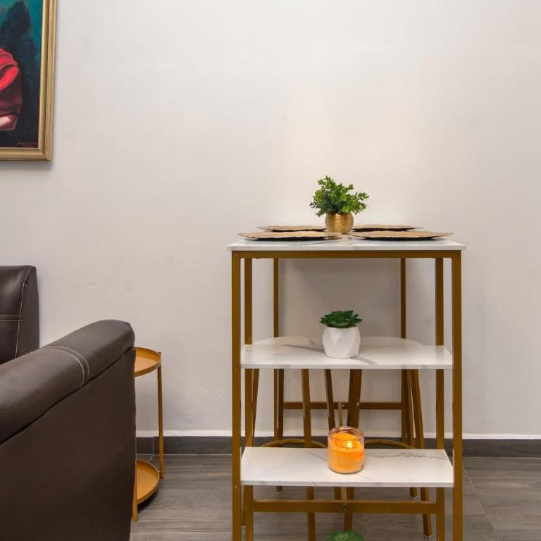 Elegant Historic 2BR with Quiet Patio Walk to Zocalo - Apartamento - 44