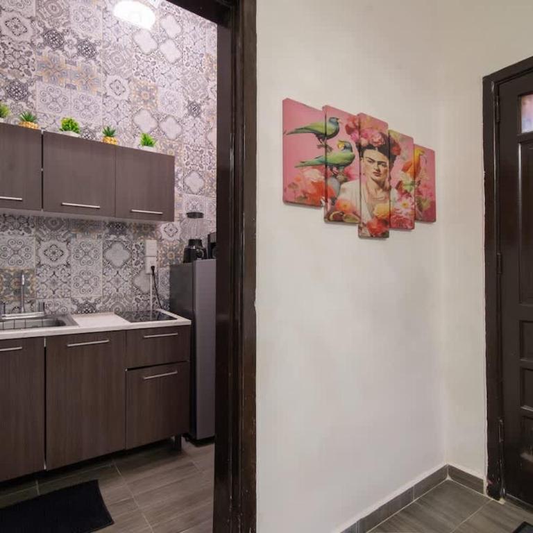 Elegant Historic 2BR with Quiet Patio Walk to Zocalo - Apartamento - 53