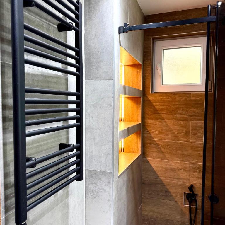 Apartment Sofia - Modern 2-Bedroom Retreat Near Kotor Old Town - Two-Bedroom Apartment - 10