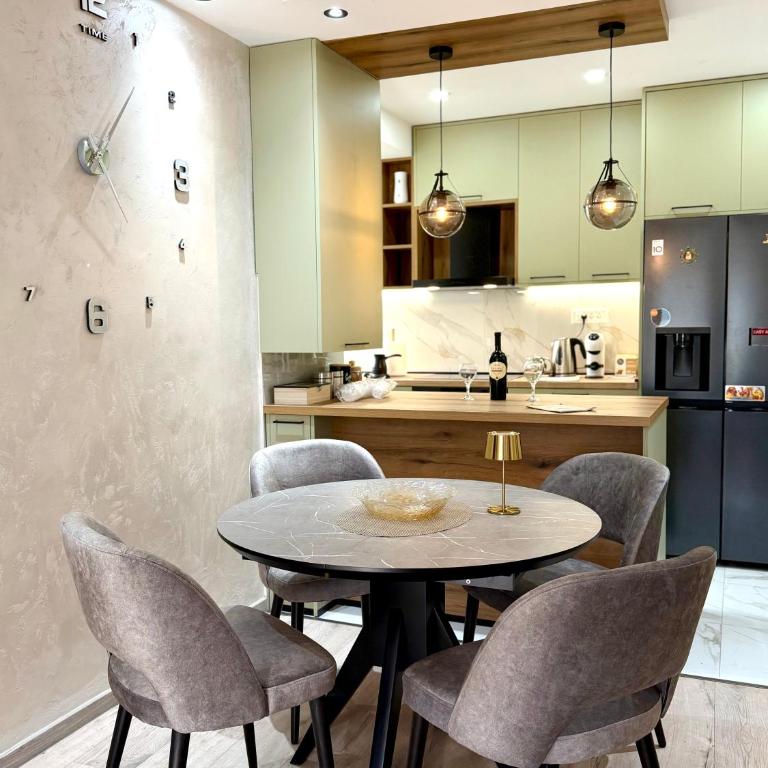 Apartment Sofia - Modern 2-Bedroom Retreat Near Kotor Old Town - Two-Bedroom Apartment - 20