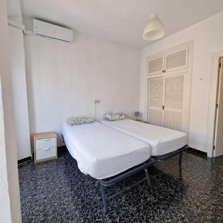 La Malagueta Beach 15-Minute walk, Malaga centro - Apartamento de 3 dormitorios - 14