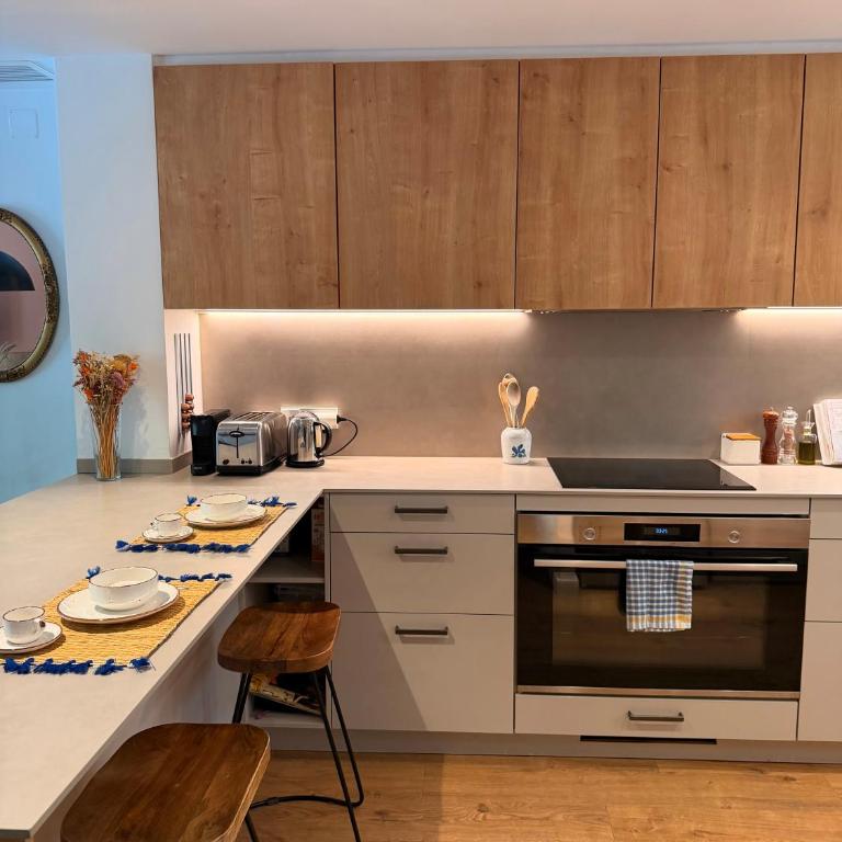 Cozy Duplex with Terrace in Gracia Square - Three-Bedroom House - 5