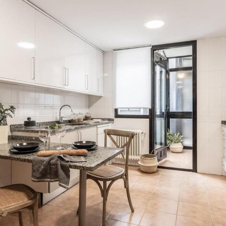Spacest - Calle de Fernández de la Hoz B - Apartment - 17