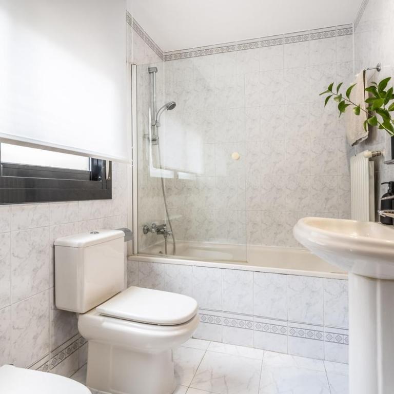 Spacest - Calle de Fernández de la Hoz B - Apartment - 22