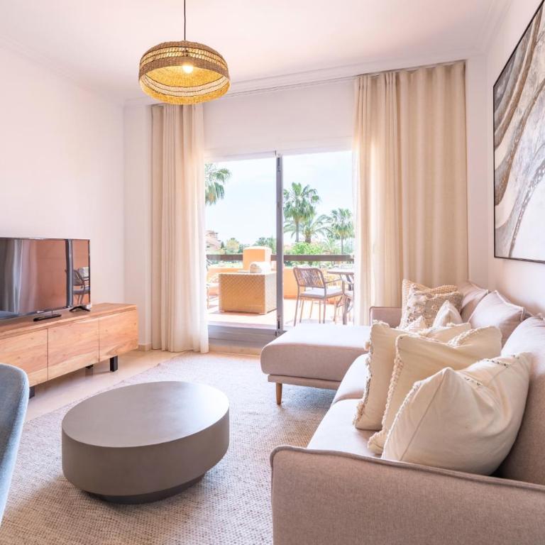 Delightfully Furnished Ground Floor 2 Bed Apartment in Casares Costa - Apartamento - 3