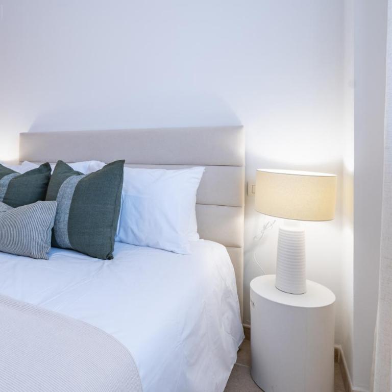 Delightfully Furnished Ground Floor 2 Bed Apartment in Casares Costa - Apartamento - 10