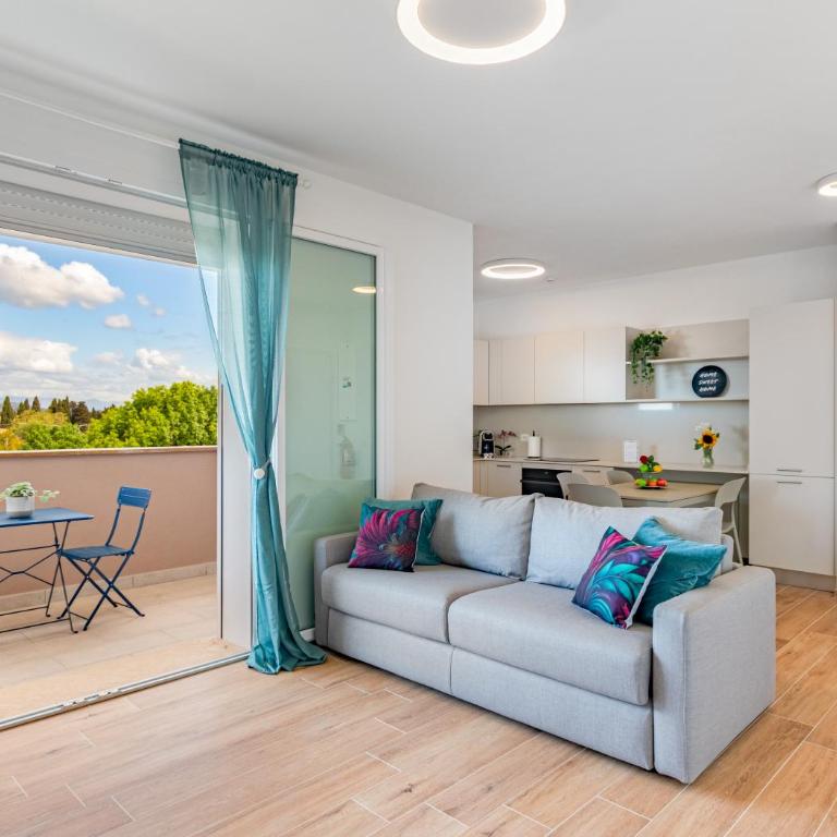 LTApartments 12 Nuovo moderno appartamento con balcone - Appartamento con 1 Camera da Letto - 1