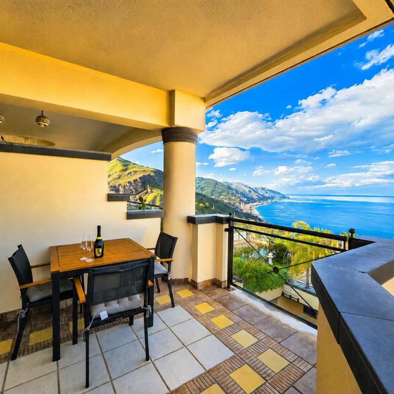 Taormina Panoramic Apartment - Taormina Holidays - Appartamento con Vista Mare - 6