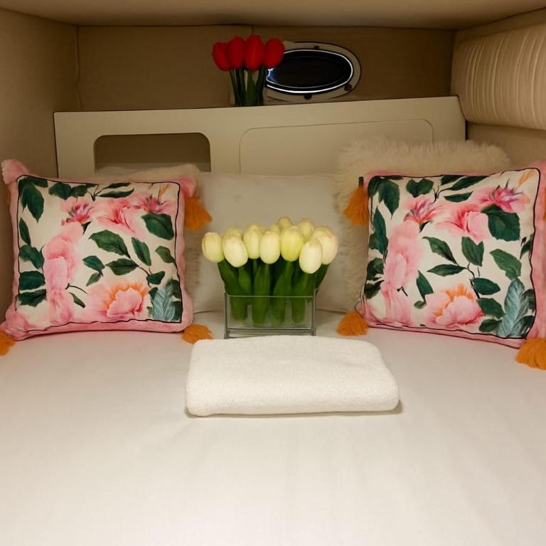 Luxury Sunset Boat Barcelona - Casa Móvil - 5