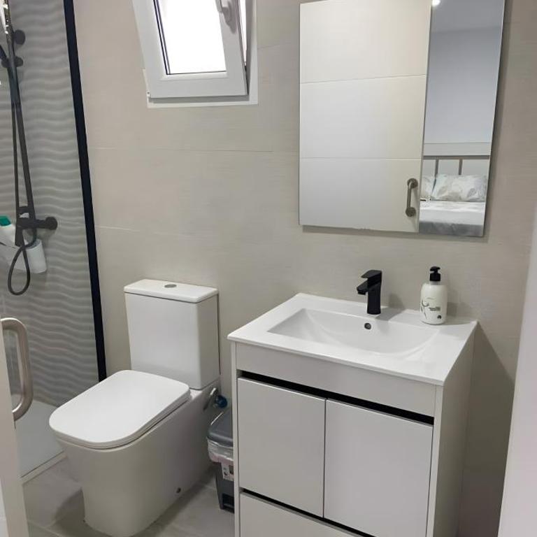 Apartamento con Piscina y Barbacoa - Apartamento con terraza - 4