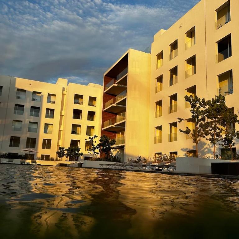 Condo walking distance to the Beach and Marina - Apartamento - 6