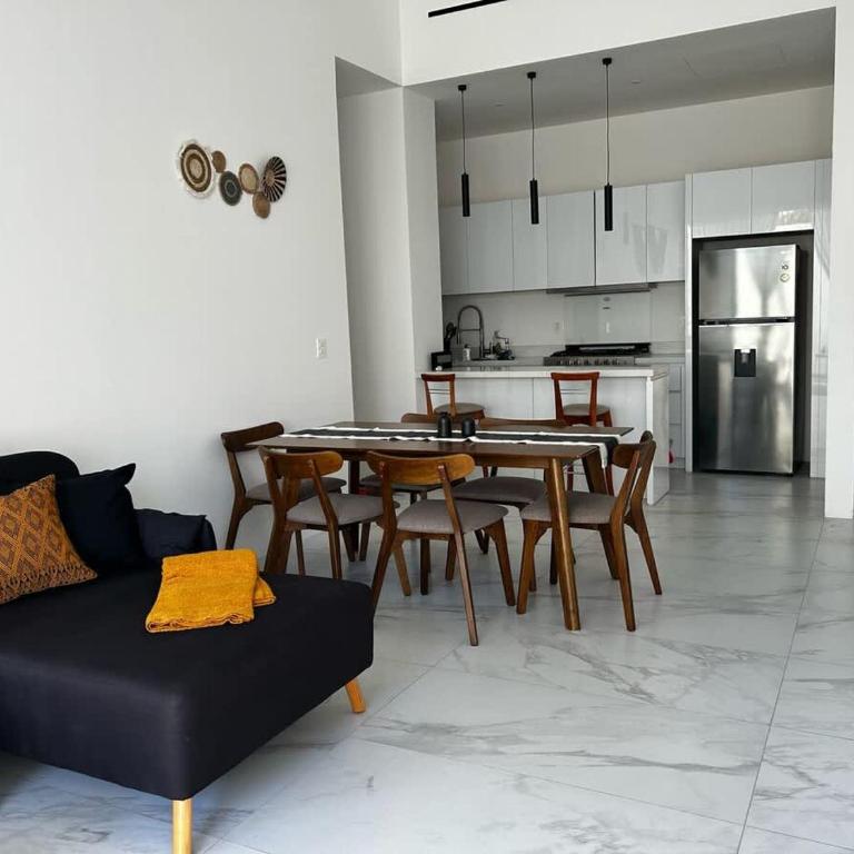 Condo walking distance to the Beach and Marina - Apartamento - 7
