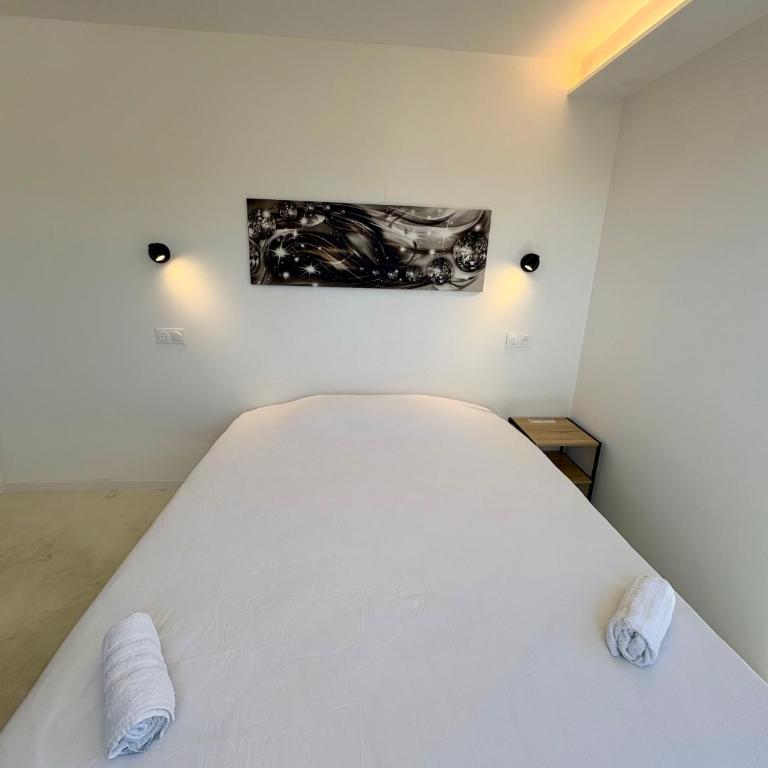 Modern Villa - Mountain Views - Terrace - Villa - 19