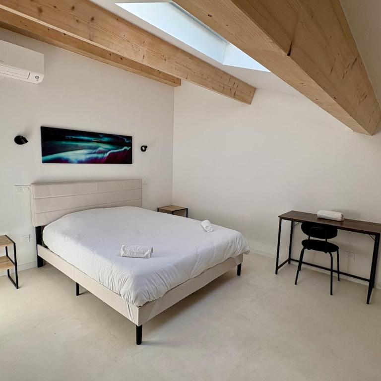 Modern Villa - Mountain Views - Terrace - Villa - 22
