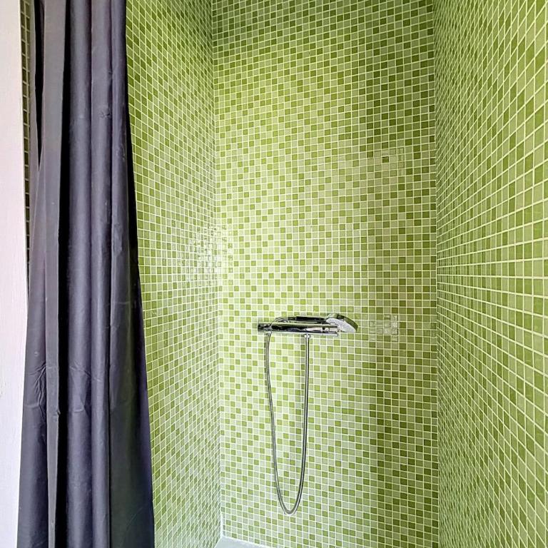 Spacieux 8 pers parking & clim Centre-ville - Appartamento con 3 Camere da Letto - 6