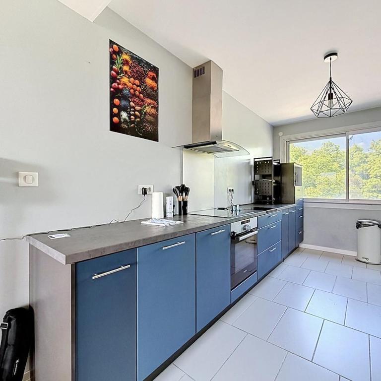 Spacieux 8 pers parking & clim Centre-ville - Appartamento con 3 Camere da Letto - 9