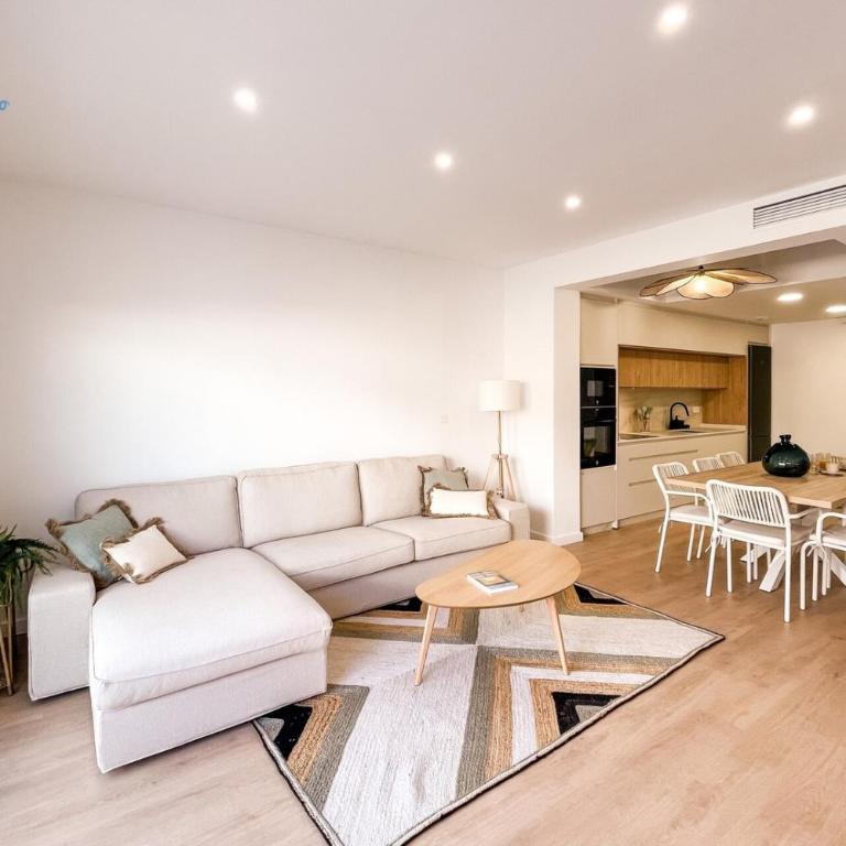 Exclusiva casa de diseño con piscina a 200 m playa - Casa de 3 dormitorios - 44