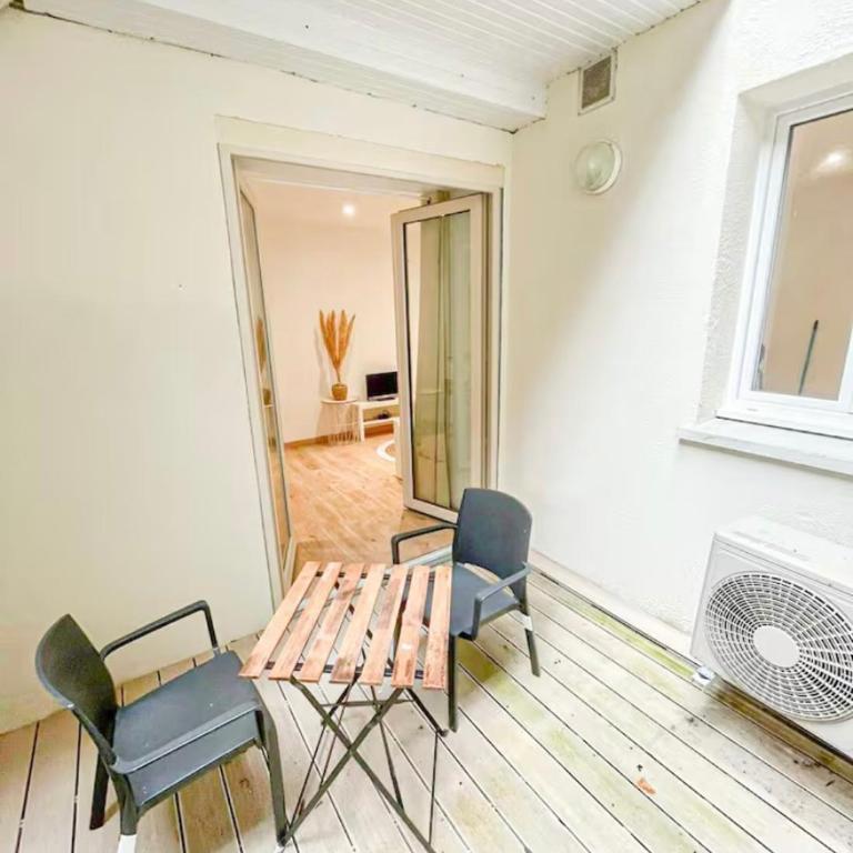 1-bedroom apartment - Private patio - Air conditioning - Les Halles neighborhood - Appartement 2 Chambres - 10
