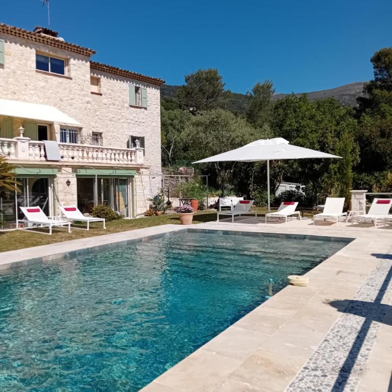 Bel appartement indépendant dans un mas provençal - Appartement 2 Chambres - 1