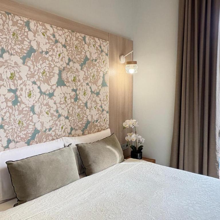 Hotel Ginebra - Double Room with View - 10