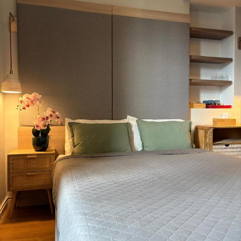 Hotel Ginebra - Quadruple Room - 8