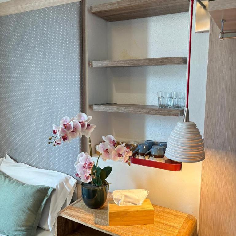 Hotel Ginebra - Quadruple Room - 14