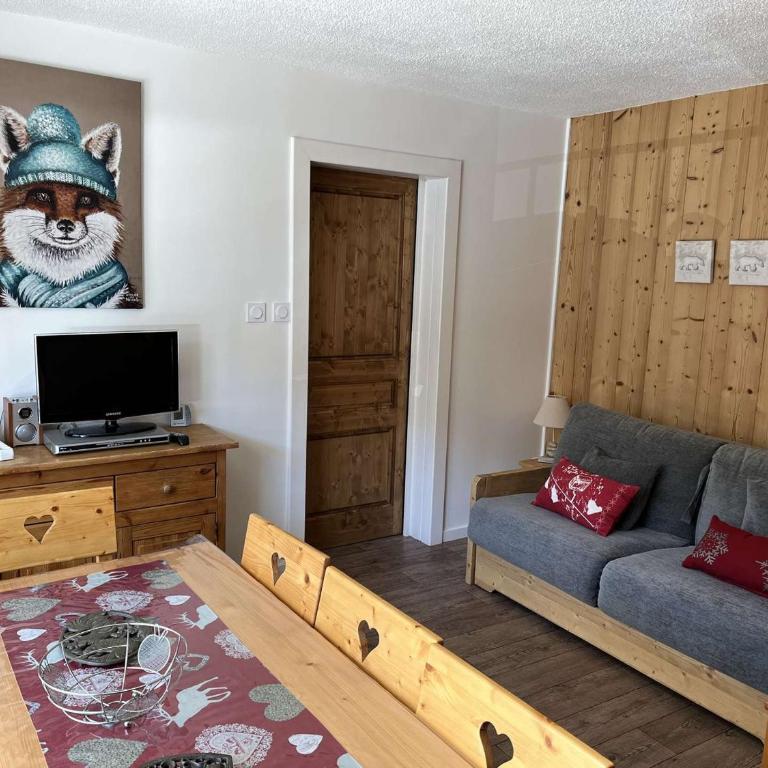Appartement spacieux avec balcon - 4 pers. - FR-1-871-59 - Apartment - 1