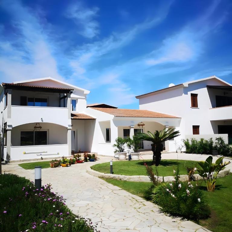 Casa Annina - Appartamento Deluxe con 2 Camere da Letto e Vista Giardino - 13