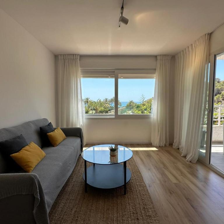 Apartamento frente al mar, piscina y parking - Apartment with Terrace - 4
