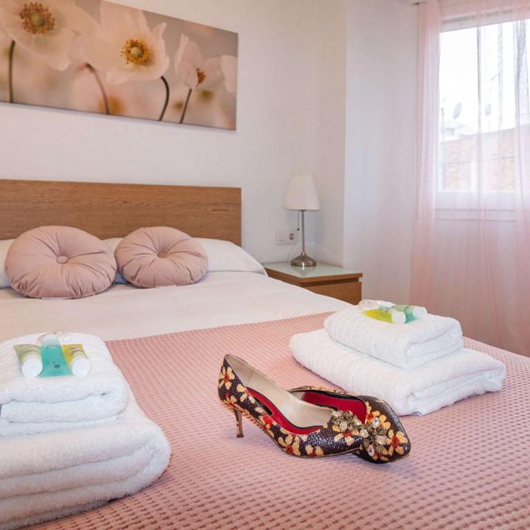Elegant Apartment in Barcelona Ideal for Business and Leisure Next to Fira - Apartamento con 4 dormitorios - 25