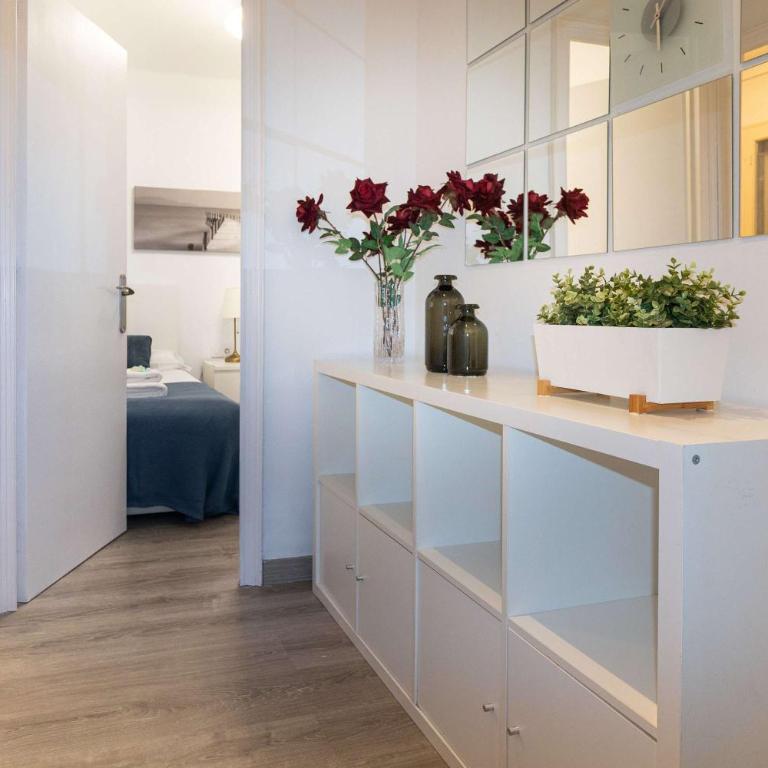 Elegant Apartment in Barcelona Ideal for Business and Leisure Next to Fira - Apartamento con 4 dormitorios - 36