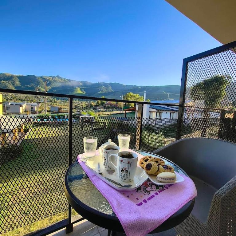 Suites Amplias y Comfortables - Con Balcon, Parquizado, Asador y Pileta - Suite with Mountain View - 10