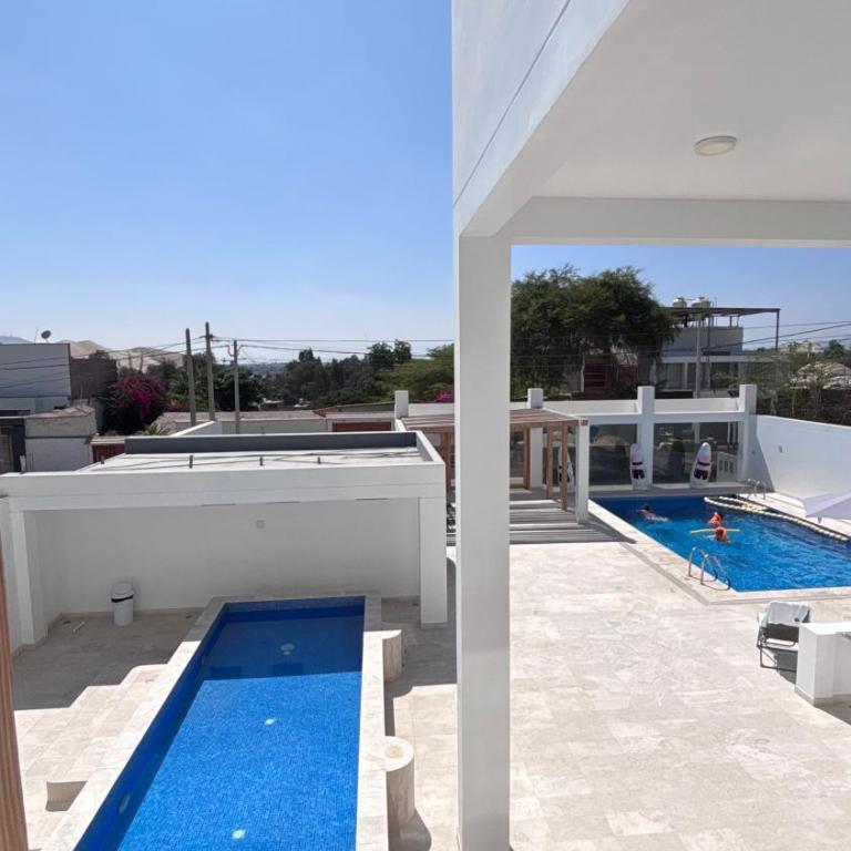 Hotel Boutique La Angostura II - King Room with Pool View with Air Conditioning - 5