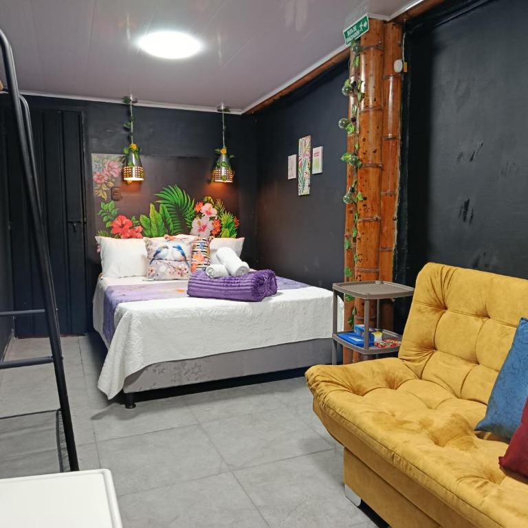 Dekapolis 3 - Triple Room with Private Bathroom - 5