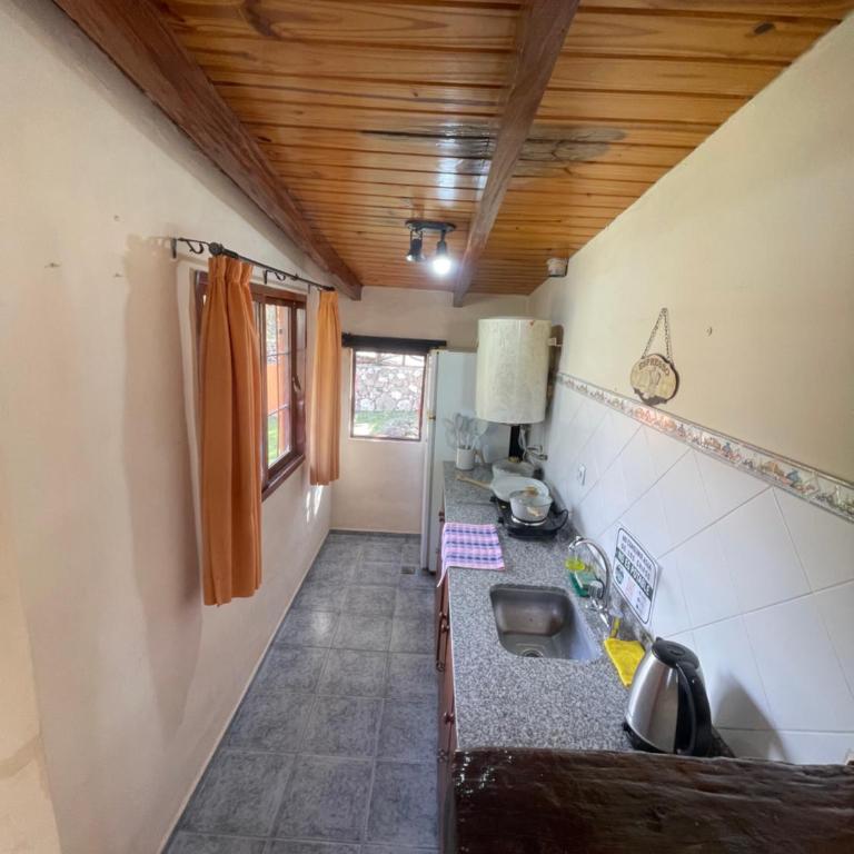 Refugio 17 - Cabañas & Suites de montaña en Falda del Carmen - Casa - 12