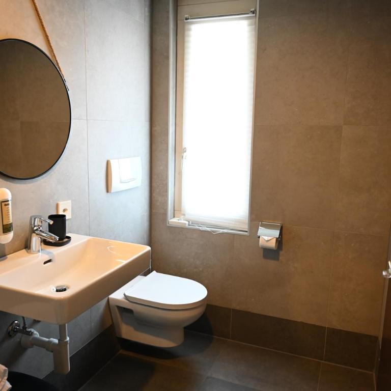 Hotel Europe Brig - Deluxe Doppelzimmer - 5