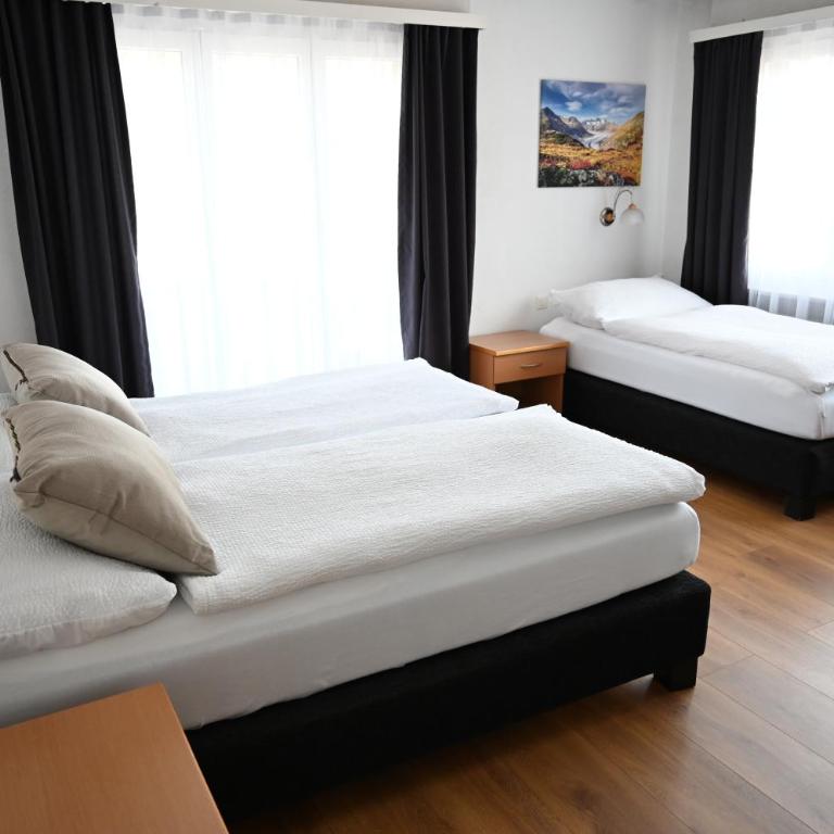 Hotel Europe Brig - Dreibettzimmer - 2