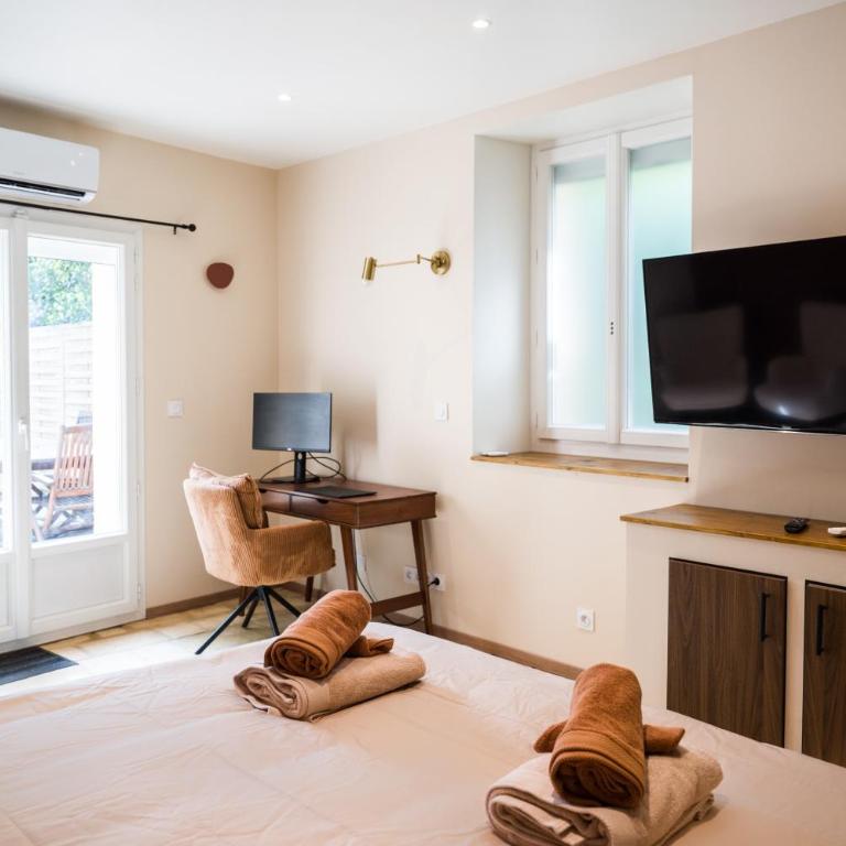 Le Repaire d'Argenson - Appartement 2 Chambres - Vue sur Jardin - 17