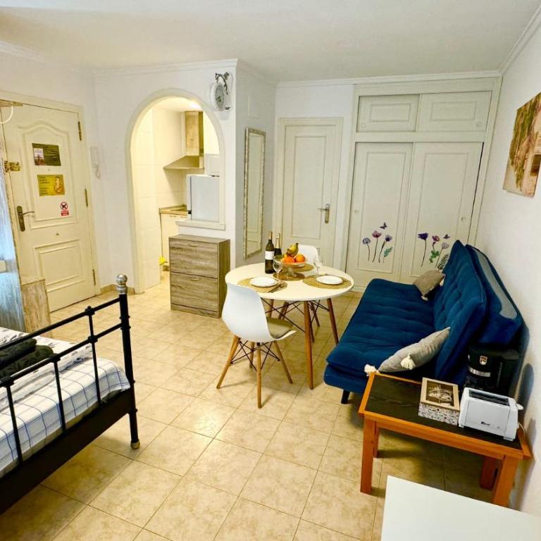 Estudio moderno 100 metros de la playa - Estudio con cama extragrande - 6