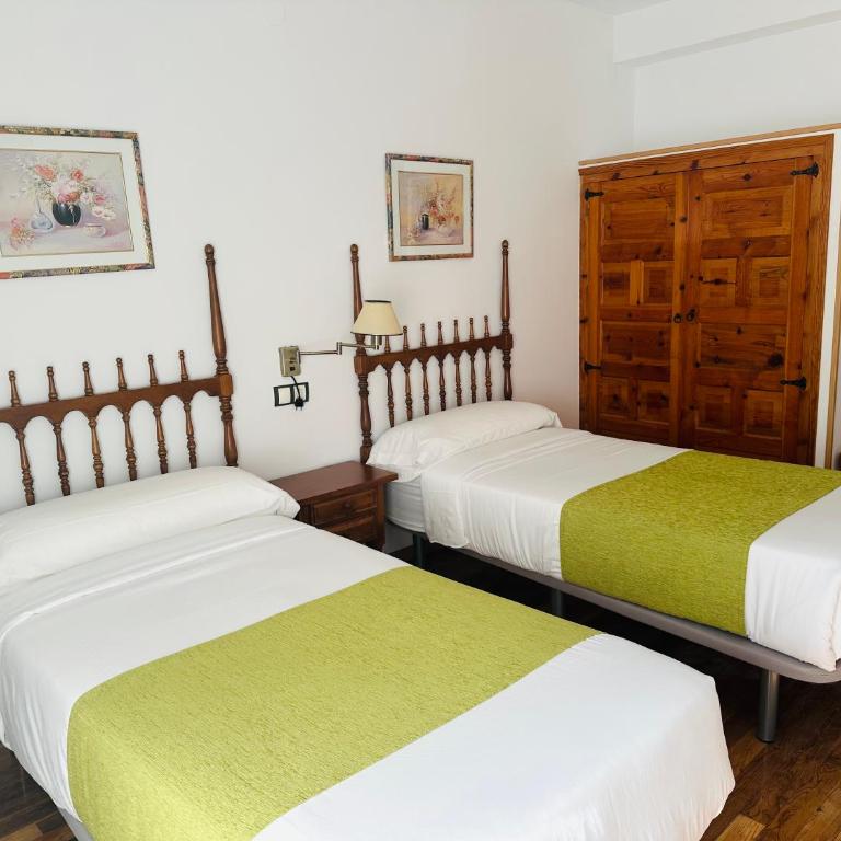 Hostal Pirineos Meliz - Zweibettzimmer - 9