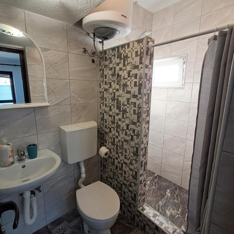 Apartmani Račeta - Double Room with Balcony - 4