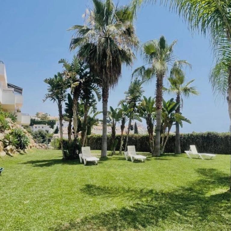 Apartamento con terraza, vistas al mar y piscina - Apartamento de 2 dormitorios - 6