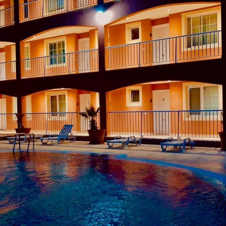 Penthouse Sunrise Blue Ocean View - Apartamento - 4