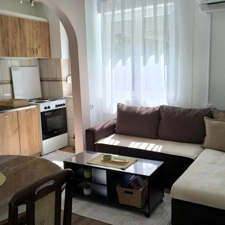 Apartman Bucko - One-Bedroom Apartment - 1