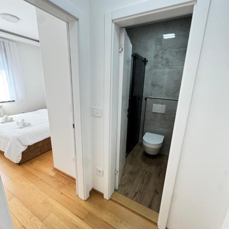 Lux Apartment near Ada Mall & Lake - Appartement 2 Chambres - 23