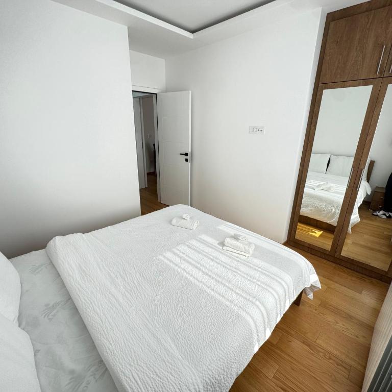 Lux Apartment near Ada Mall & Lake - Appartement 2 Chambres - 49