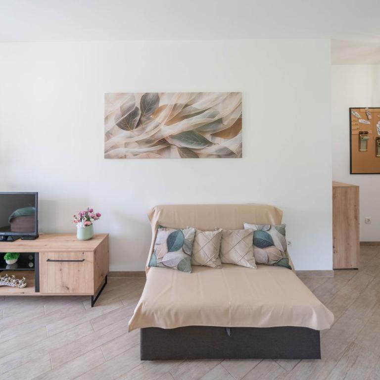 Apartments Darija - Studio Apartment with Sea View - 9