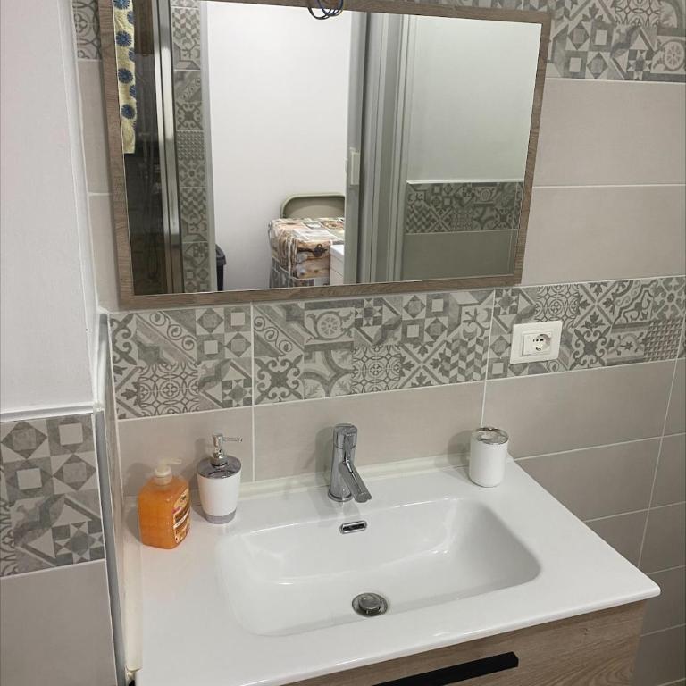 Santa Maria Maggiore Vacation Home, Milazzo - Two-Bedroom Apartment - 11